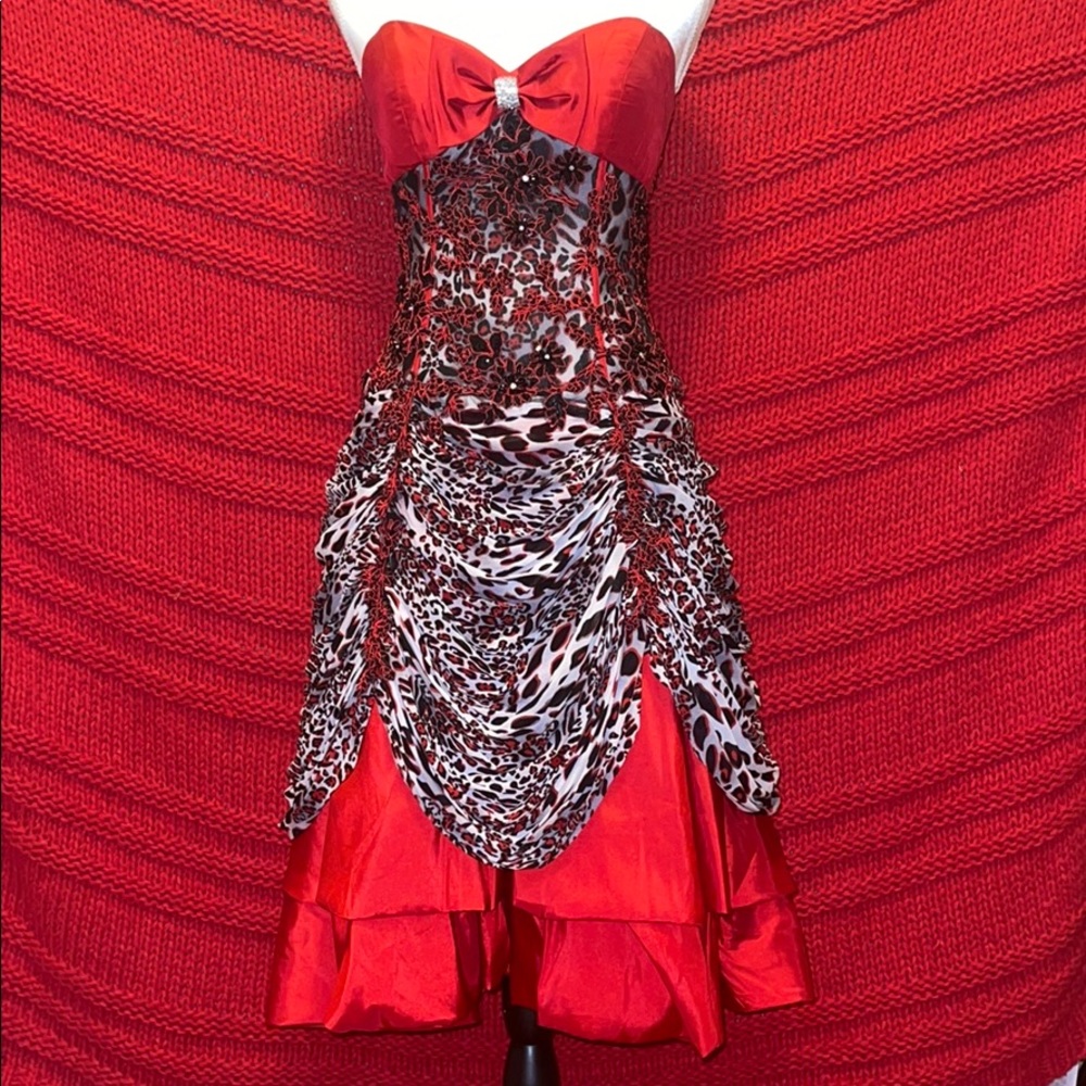 Ruffled Faviana strapless woman’s dress